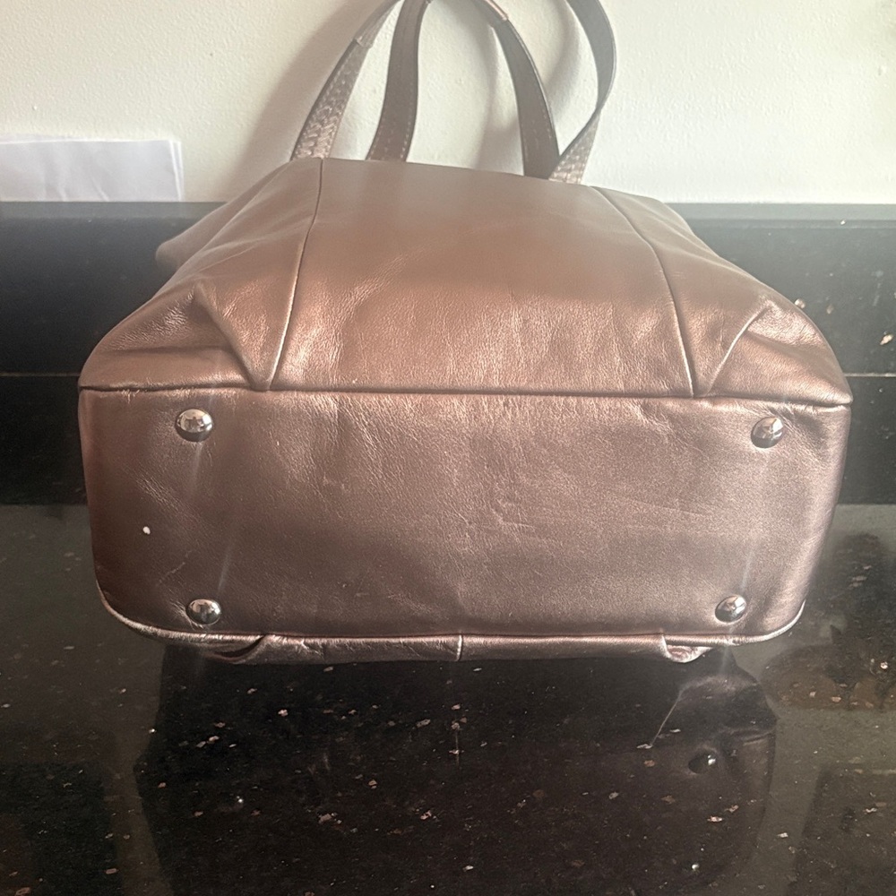 Coach Soho North South Leather Tote Shoulder Bag. Shimmering Bronze in EUC. - Picture 7 of 12